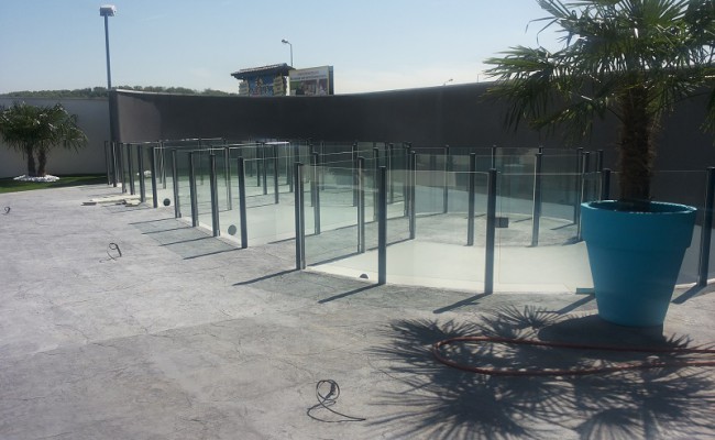 Barriere de piscine en verre Disco Ultra