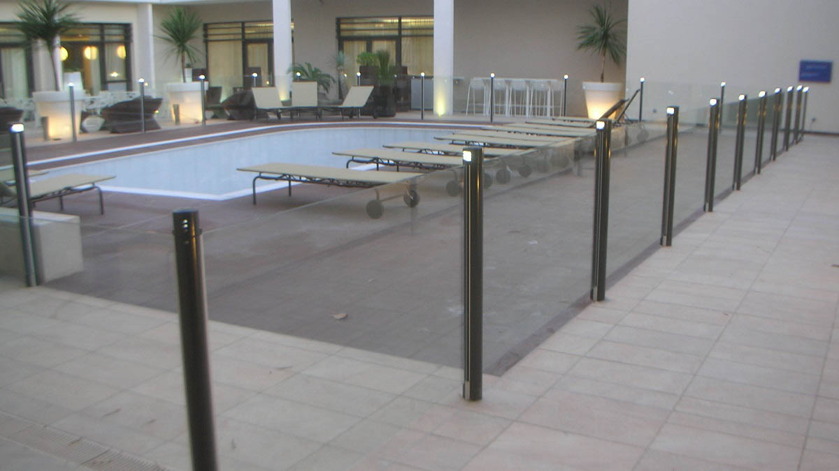 barriere piscine transparente verre avignon