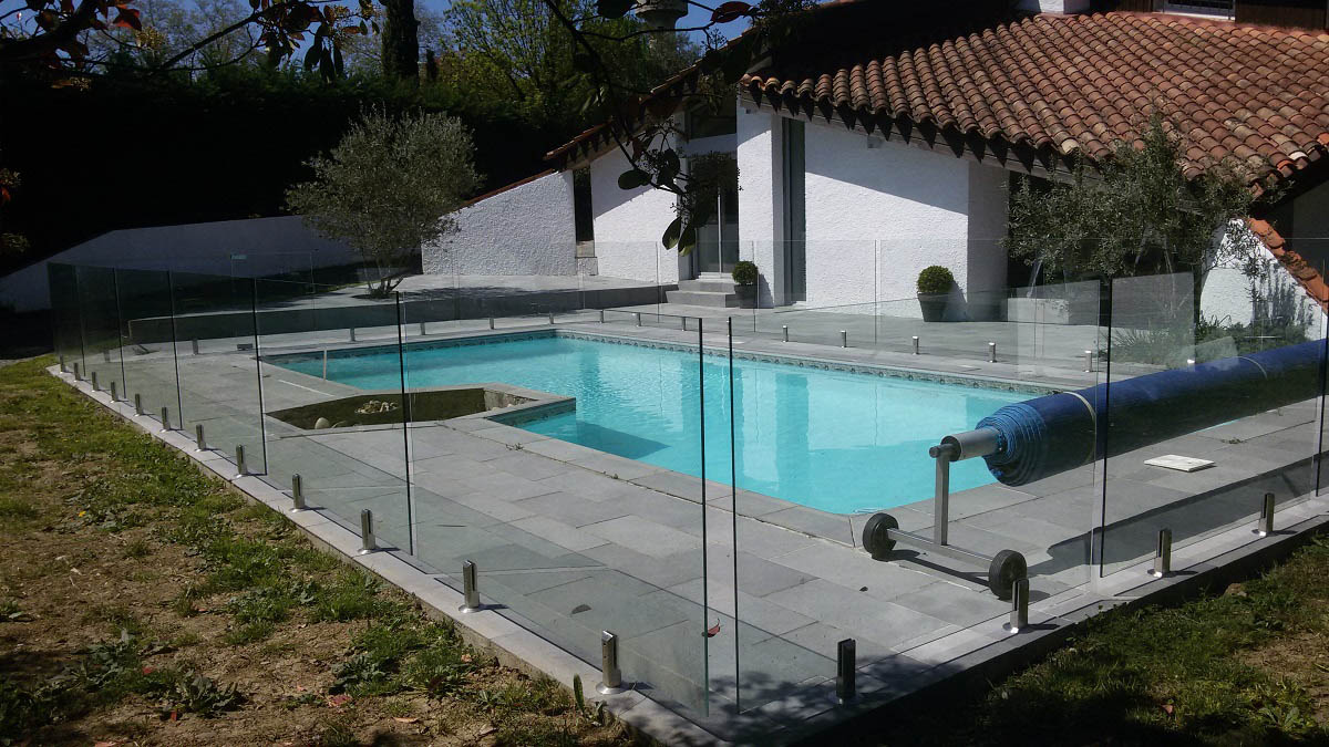 barriere piscine verre sans poteau foix